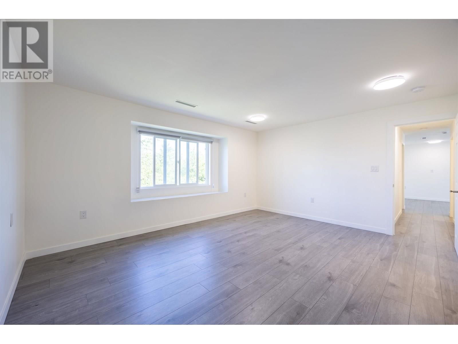 8684 12TH AVENUE Image 39