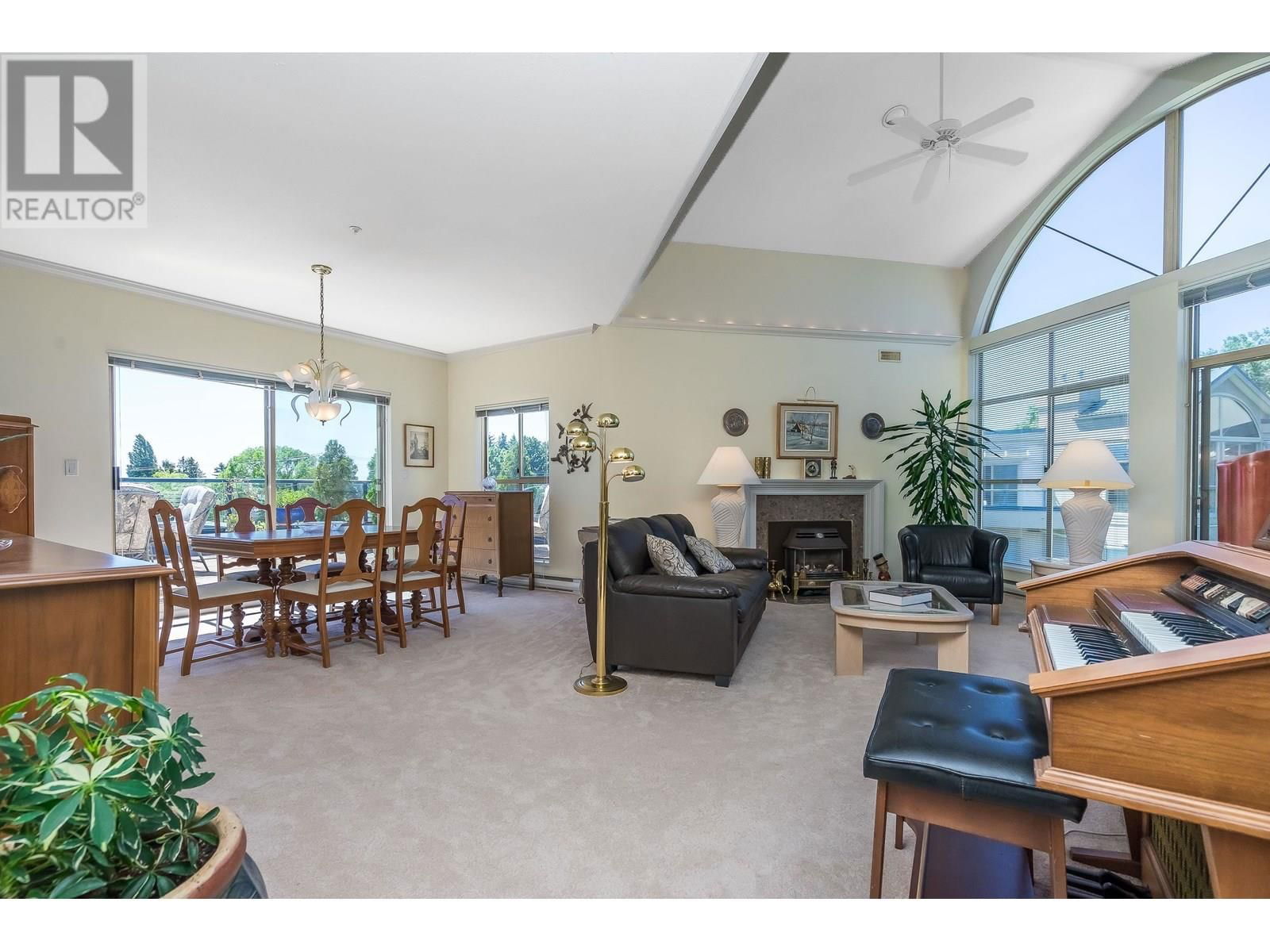 309 - 4753 RIVER ROAD Image 10