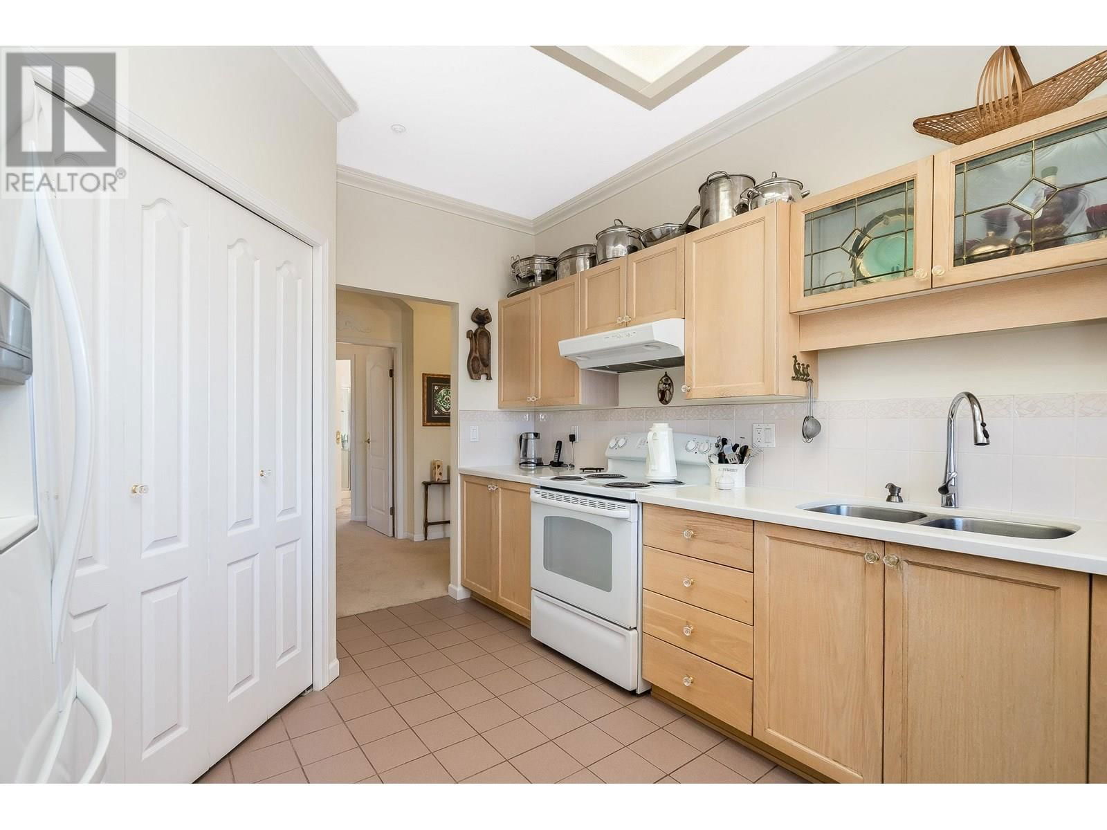 309 - 4753 RIVER ROAD Image 21