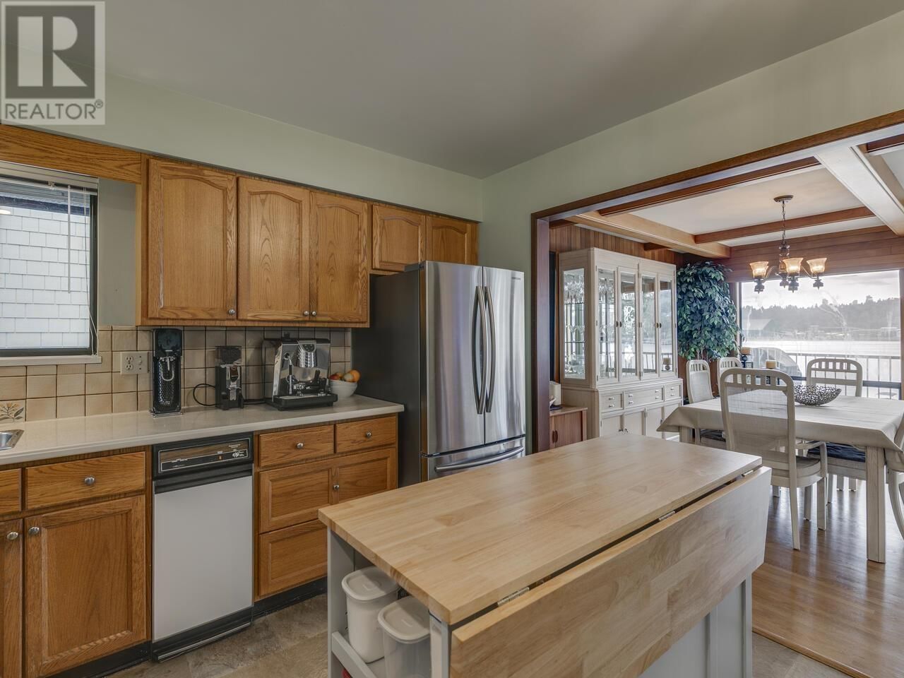 844 ALDERSIDE ROAD Image 20