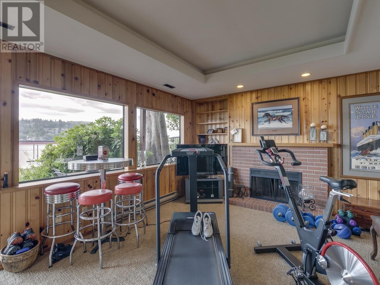 844 ALDERSIDE ROAD Image 25