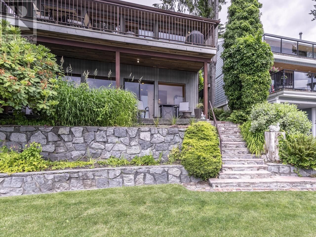 844 ALDERSIDE ROAD Image 29