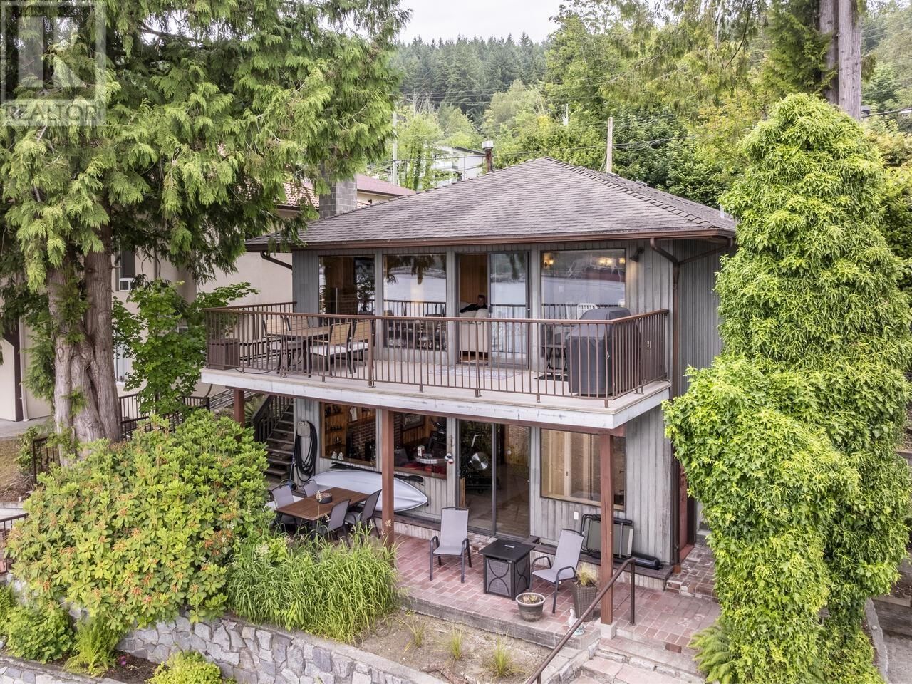 844 ALDERSIDE ROAD Image 3