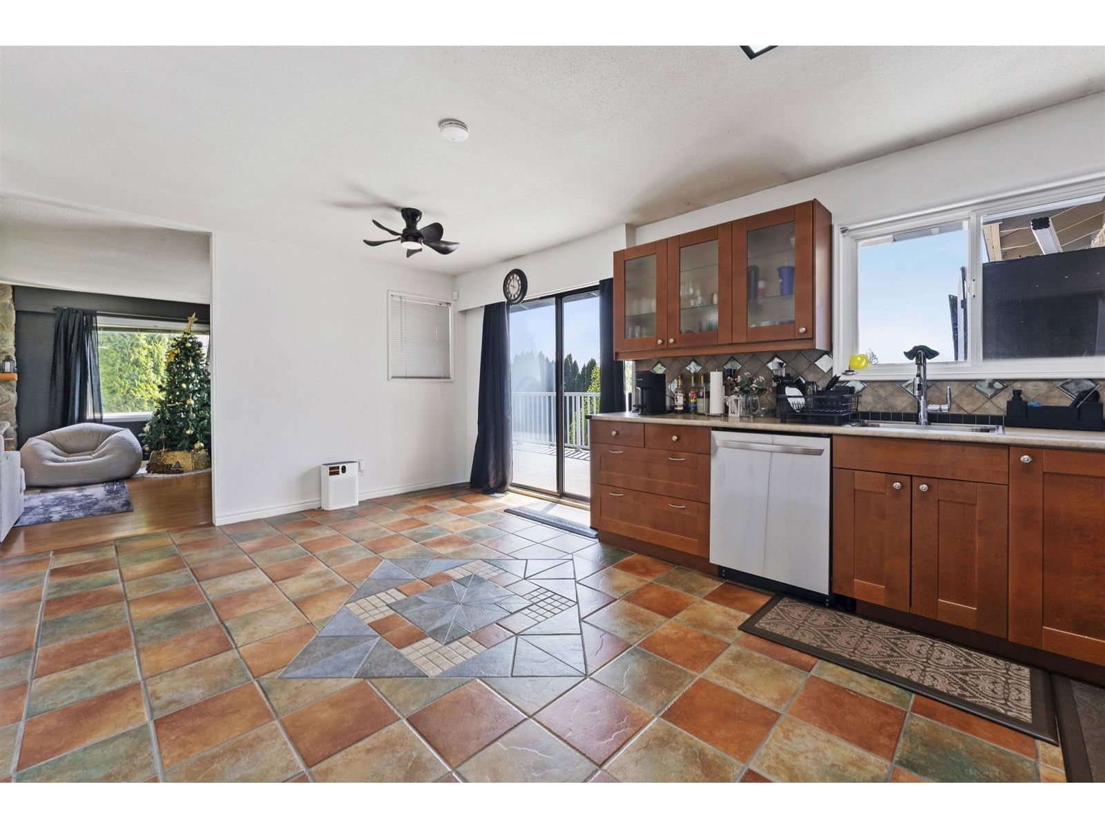 32572 FLEMING Image 11