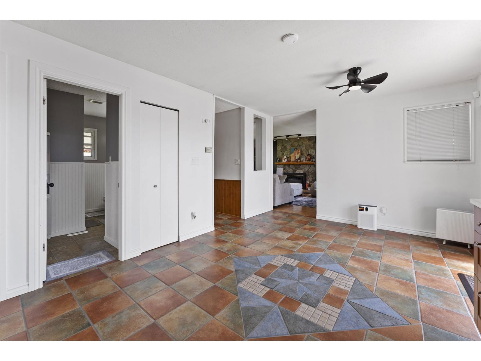 32572 FLEMING Image 12