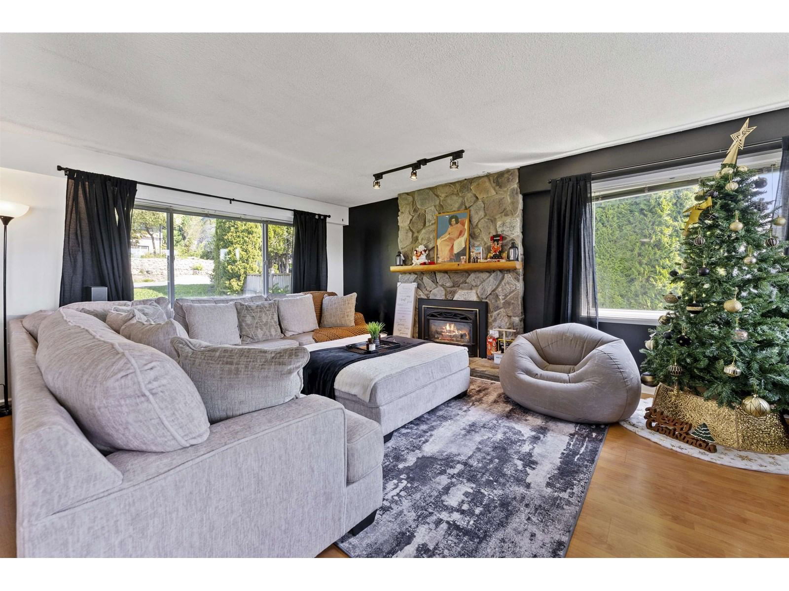 32572 FLEMING Image 6