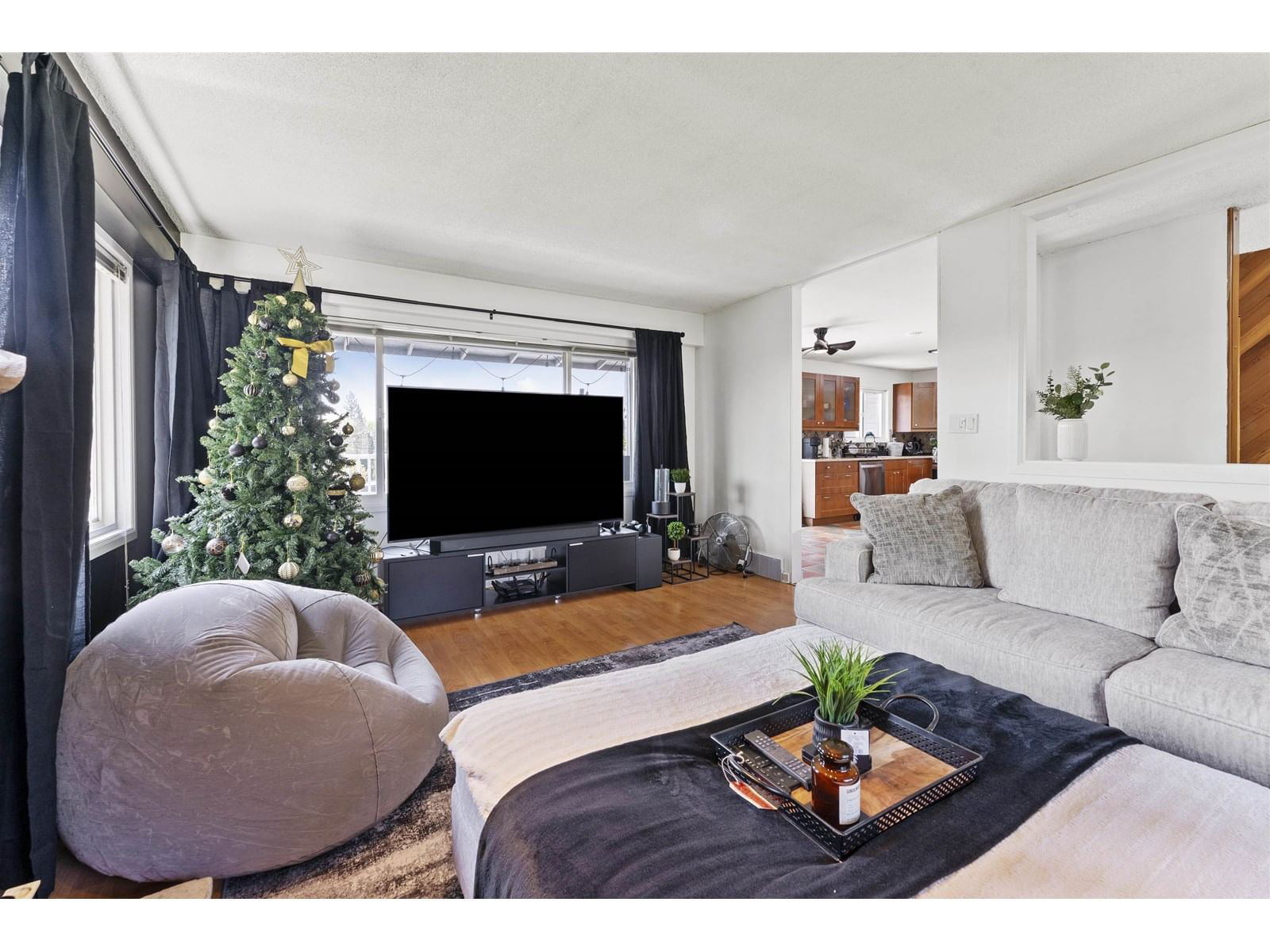 32572 FLEMING Image 7