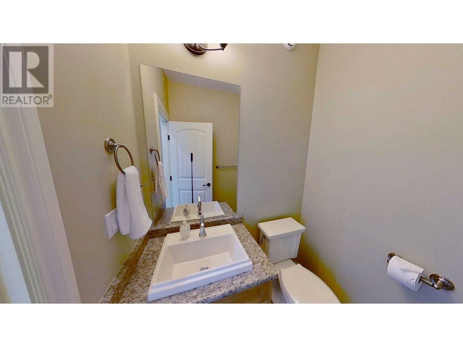 8311 87 AVENUE Image 13