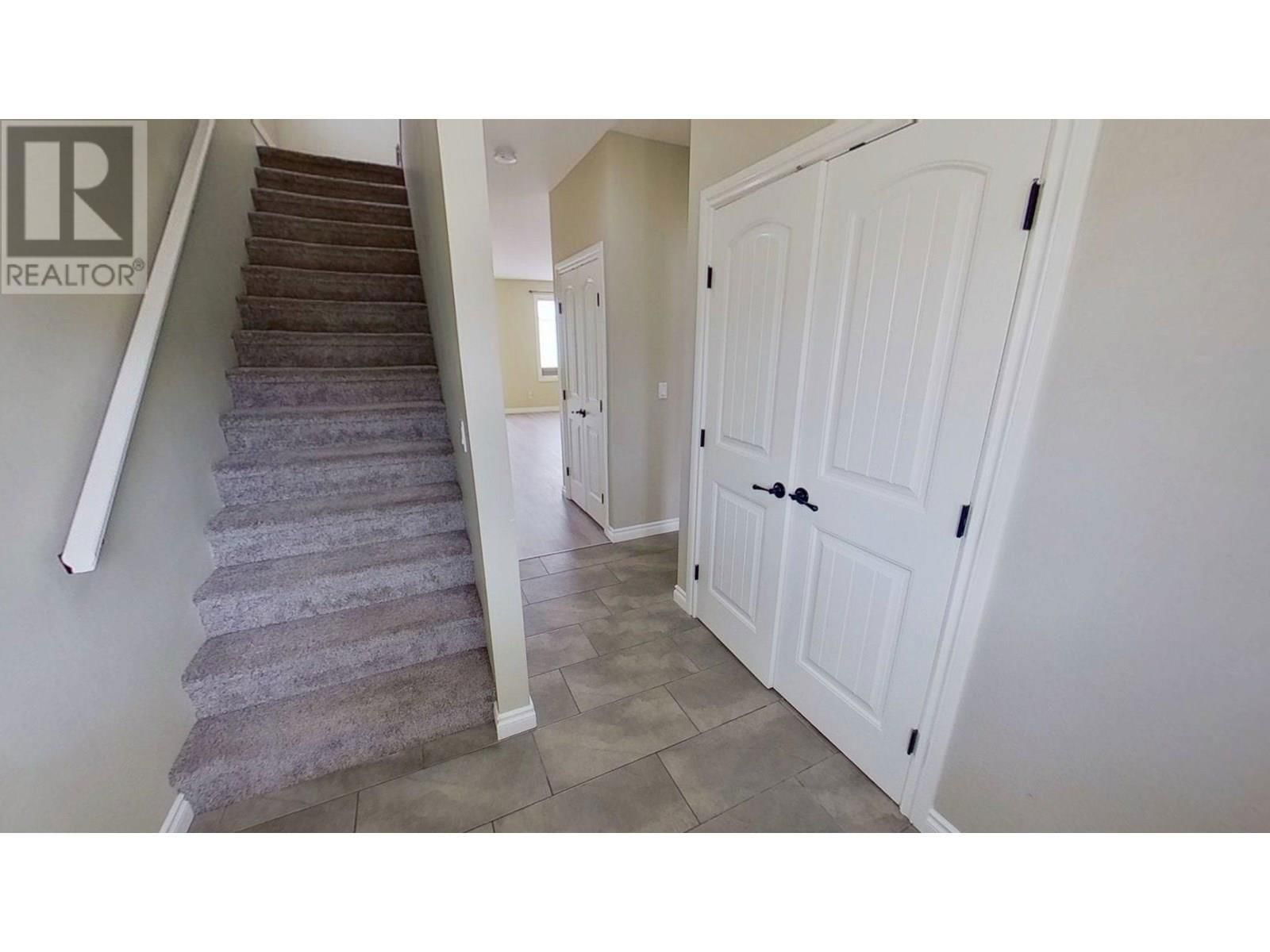 8311 87 AVENUE Image 15