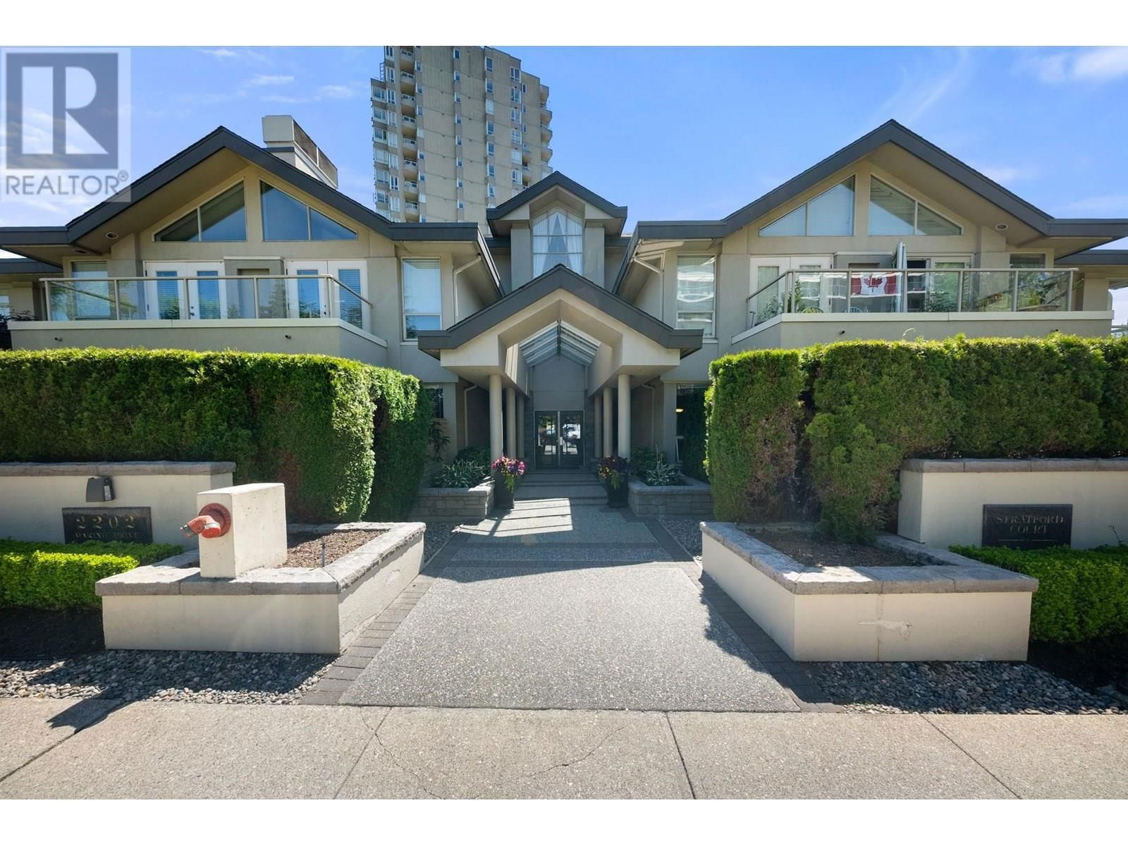 101 - 2202 MARINE DRIVE Image 1