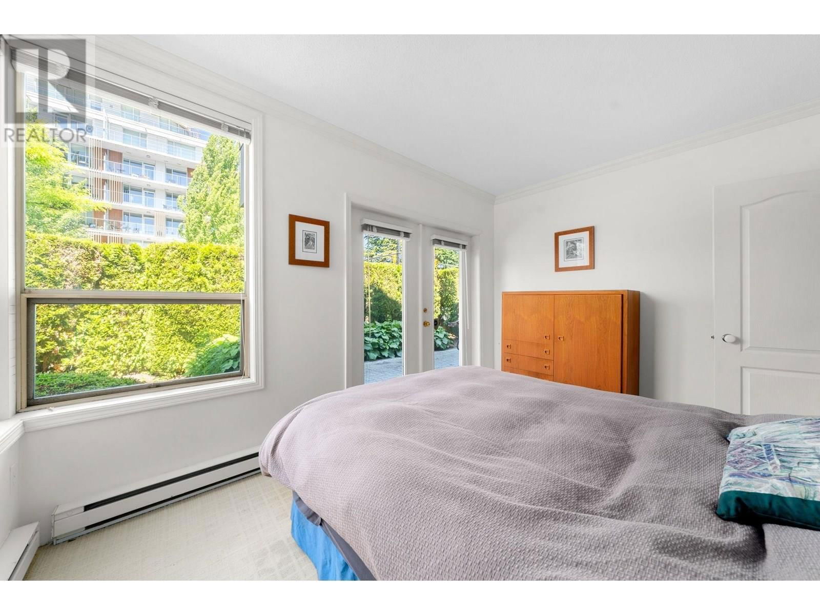 101 - 2202 MARINE DRIVE Image 17