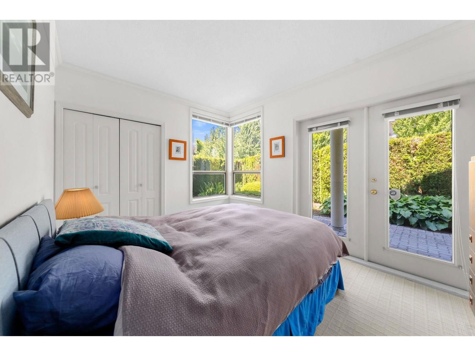 101 - 2202 MARINE DRIVE Image 18