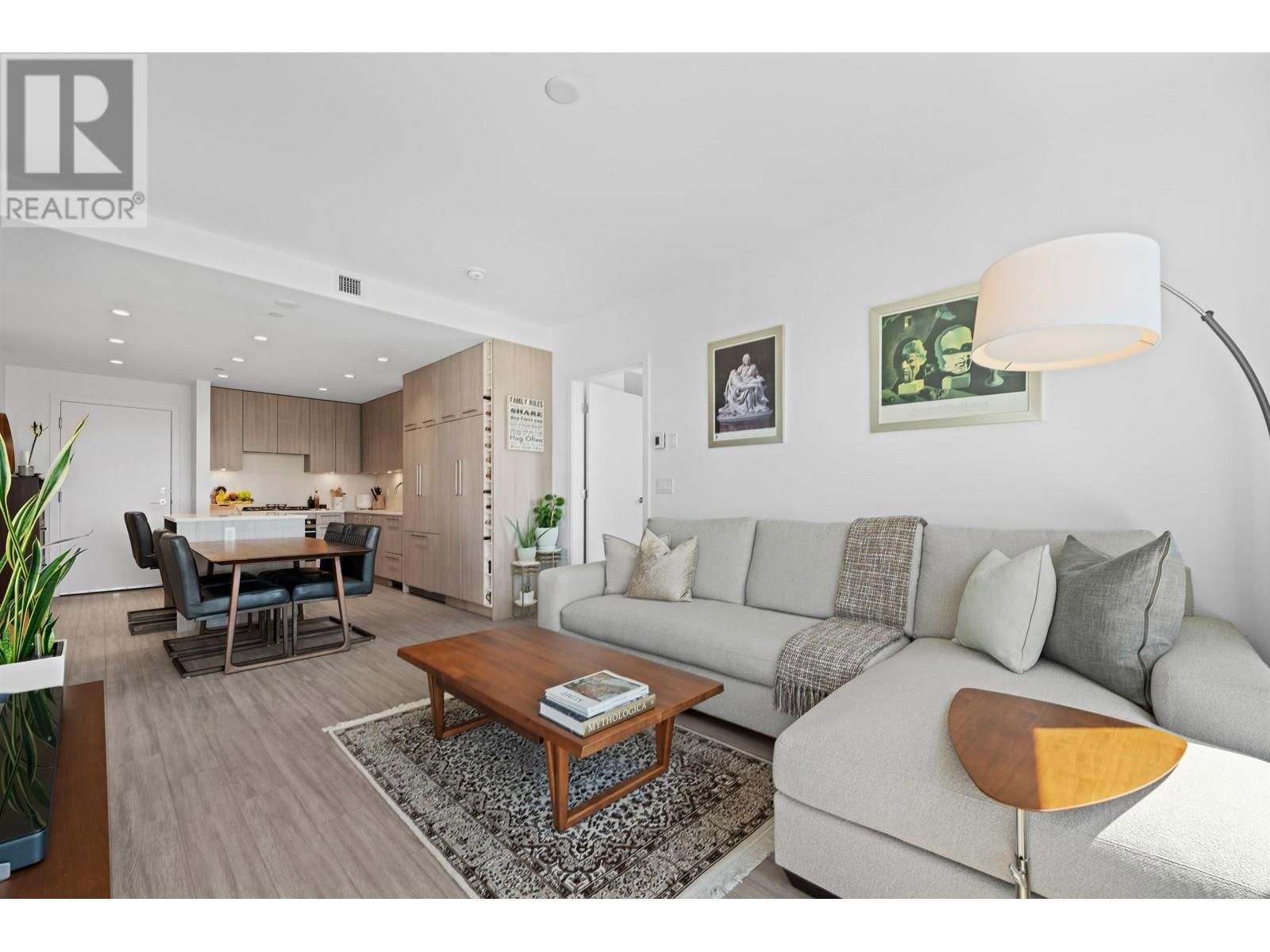 305 - 747 3RD STREET Image 17