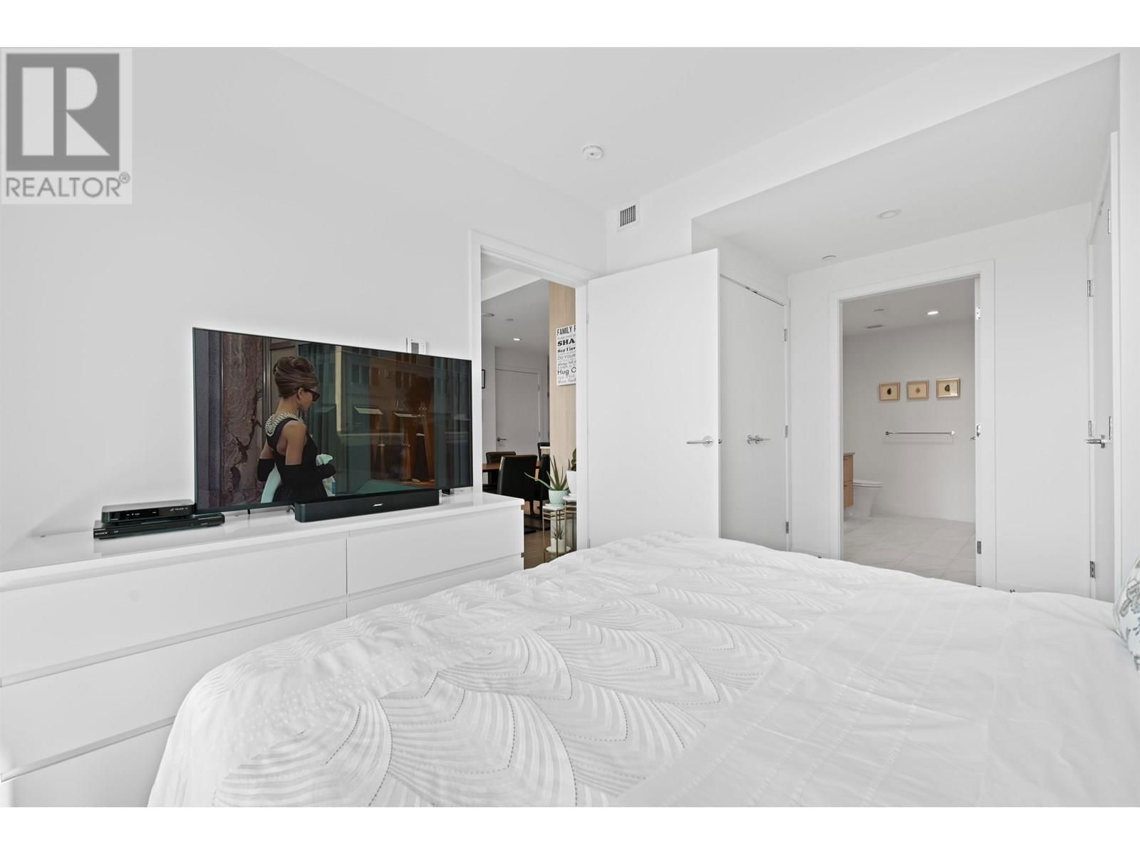 305 - 747 3RD STREET Image 20