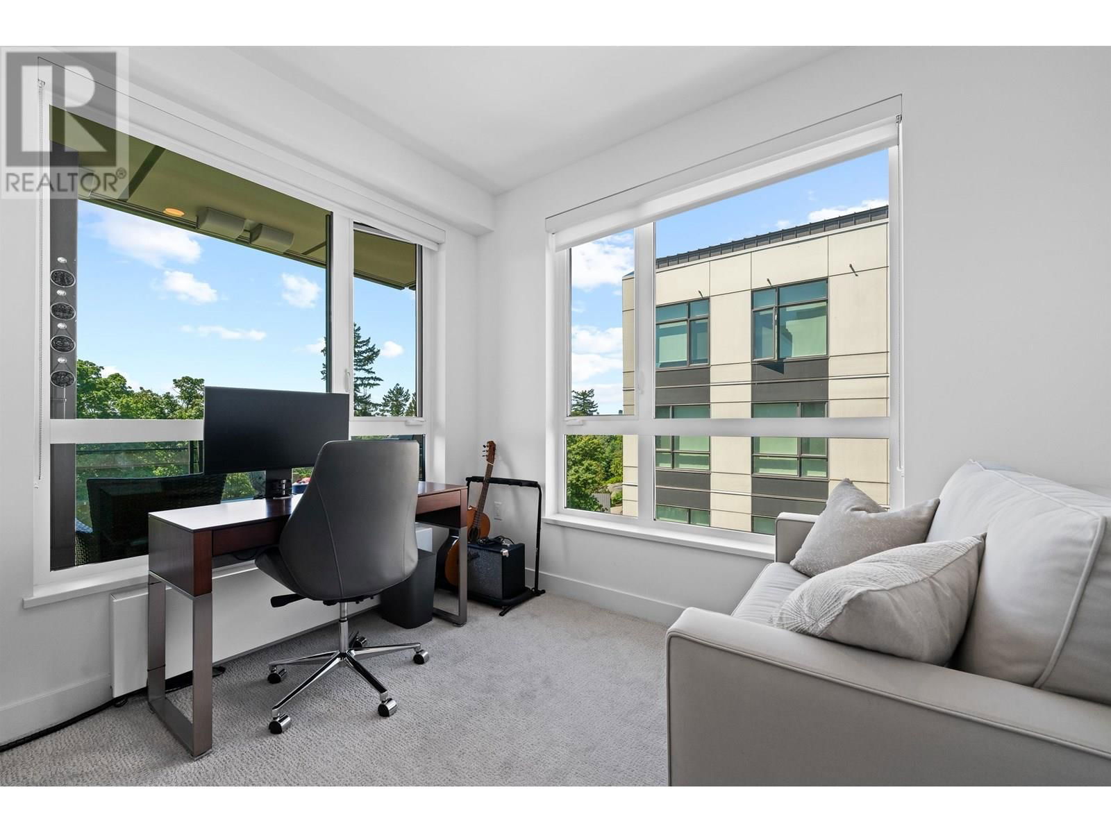 305 - 747 3RD STREET Image 24