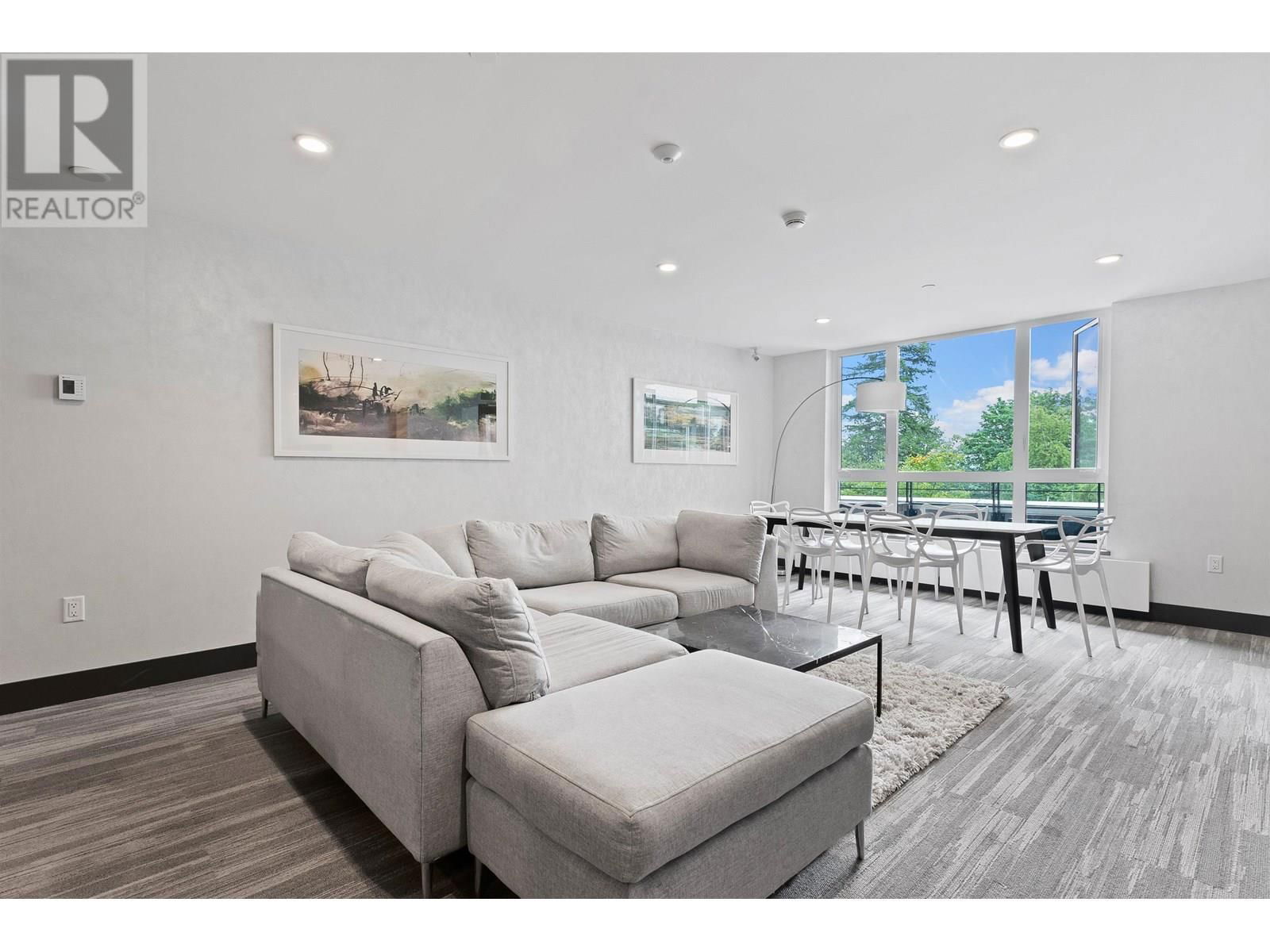 305 - 747 3RD STREET Image 34