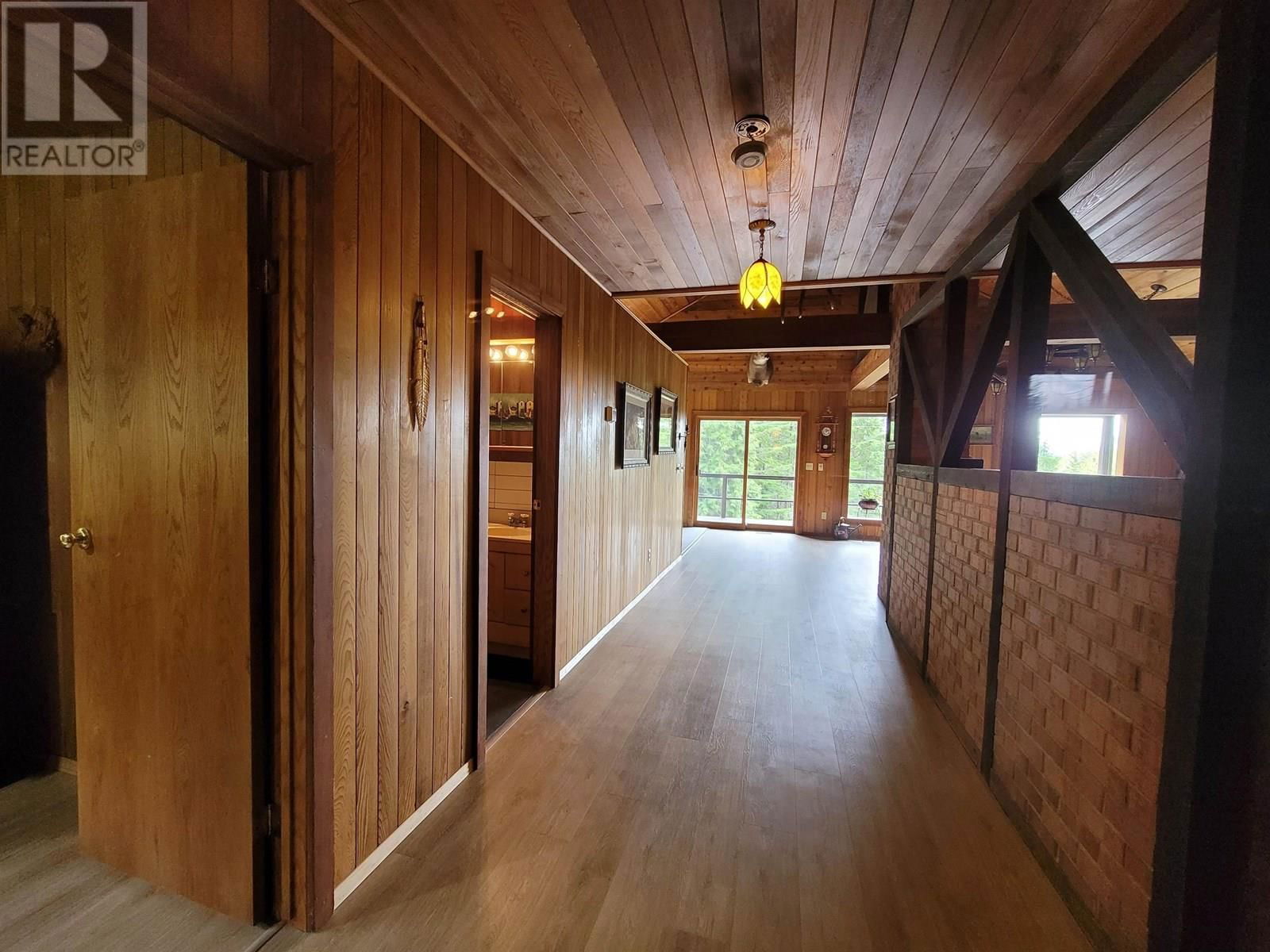 5289 DARCI AVENUE Image 18