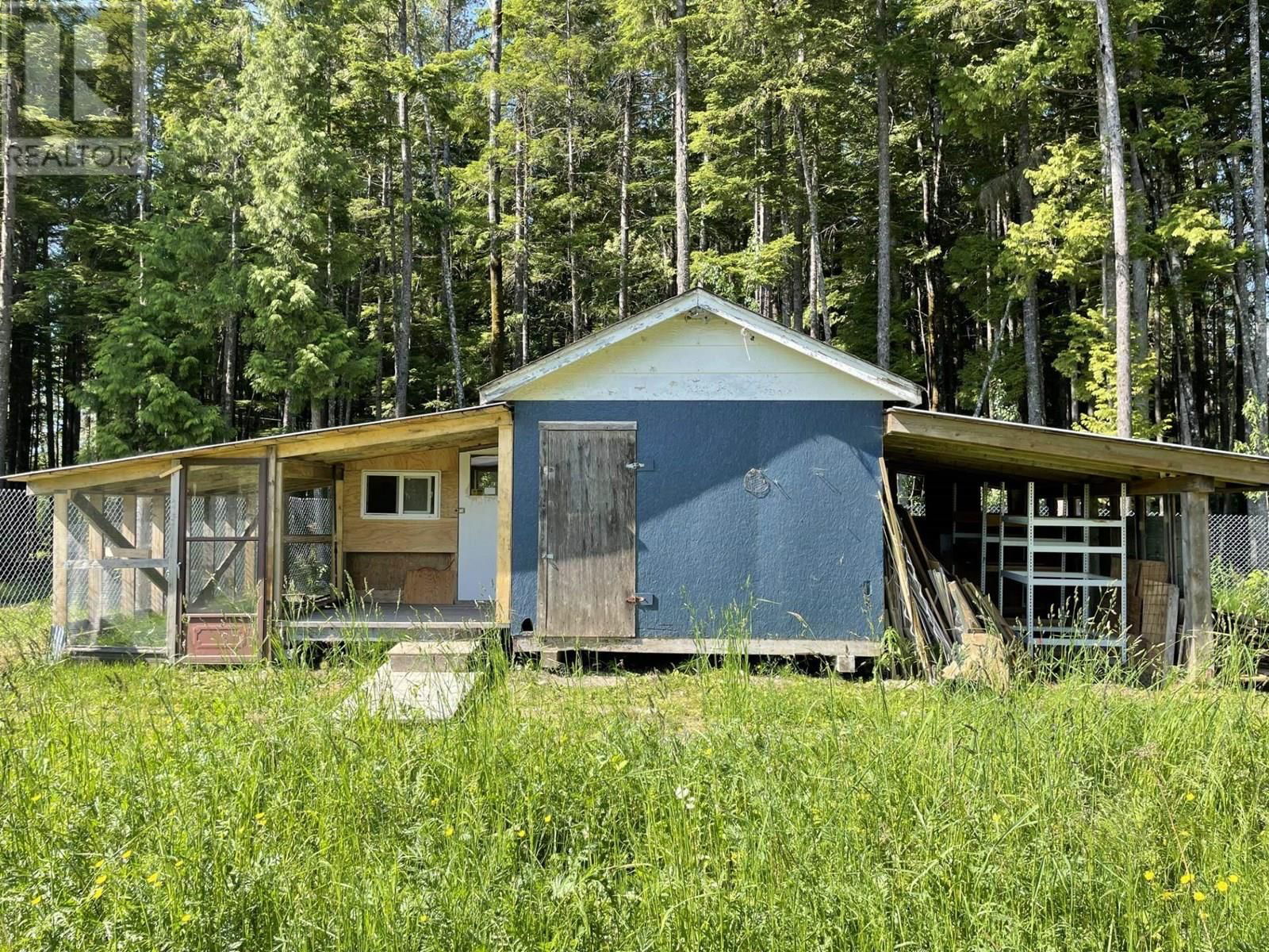 5258 OLD REMO ROAD Image 21
