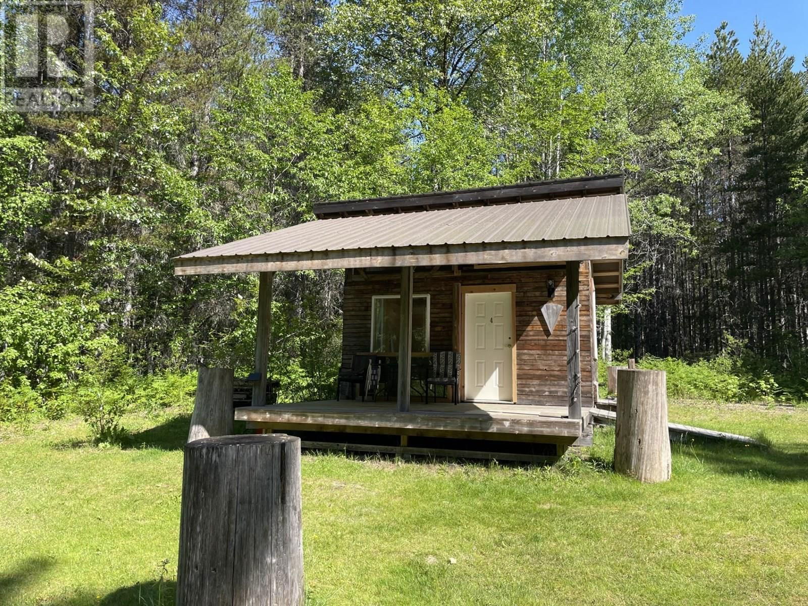 5258 OLD REMO ROAD Image 38