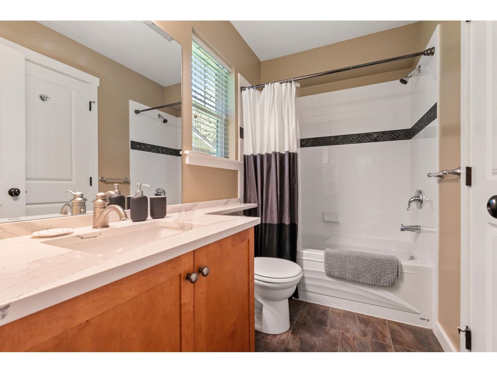 1826 WOOD DUCK WAY Image 17