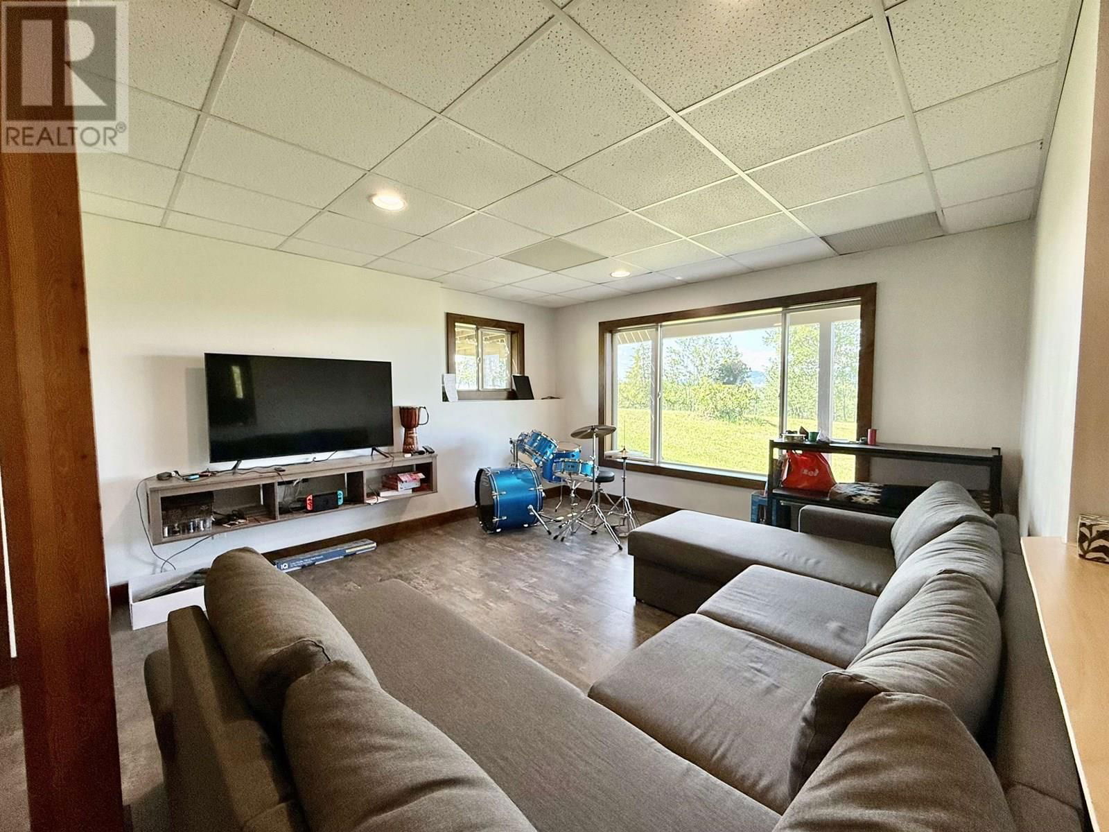 14320 16 HIGHWAY Image 21