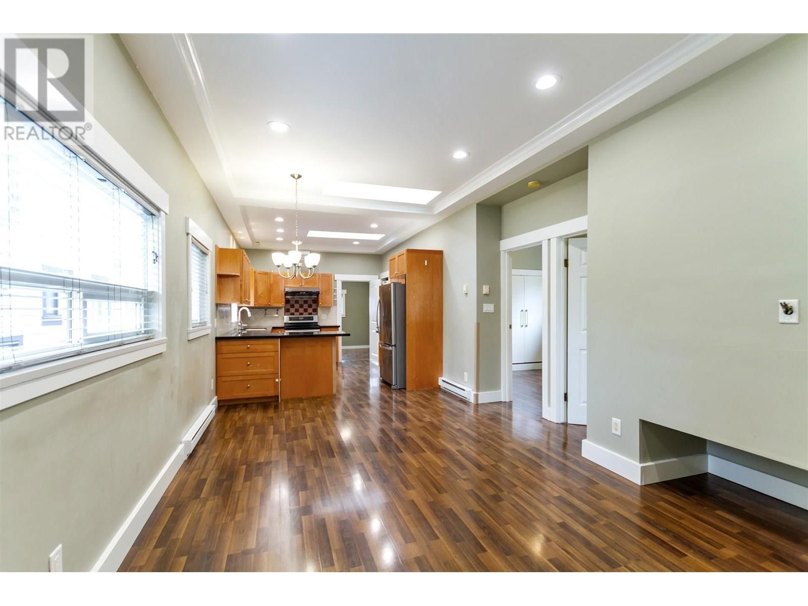 3423 27TH AVENUE Image 2