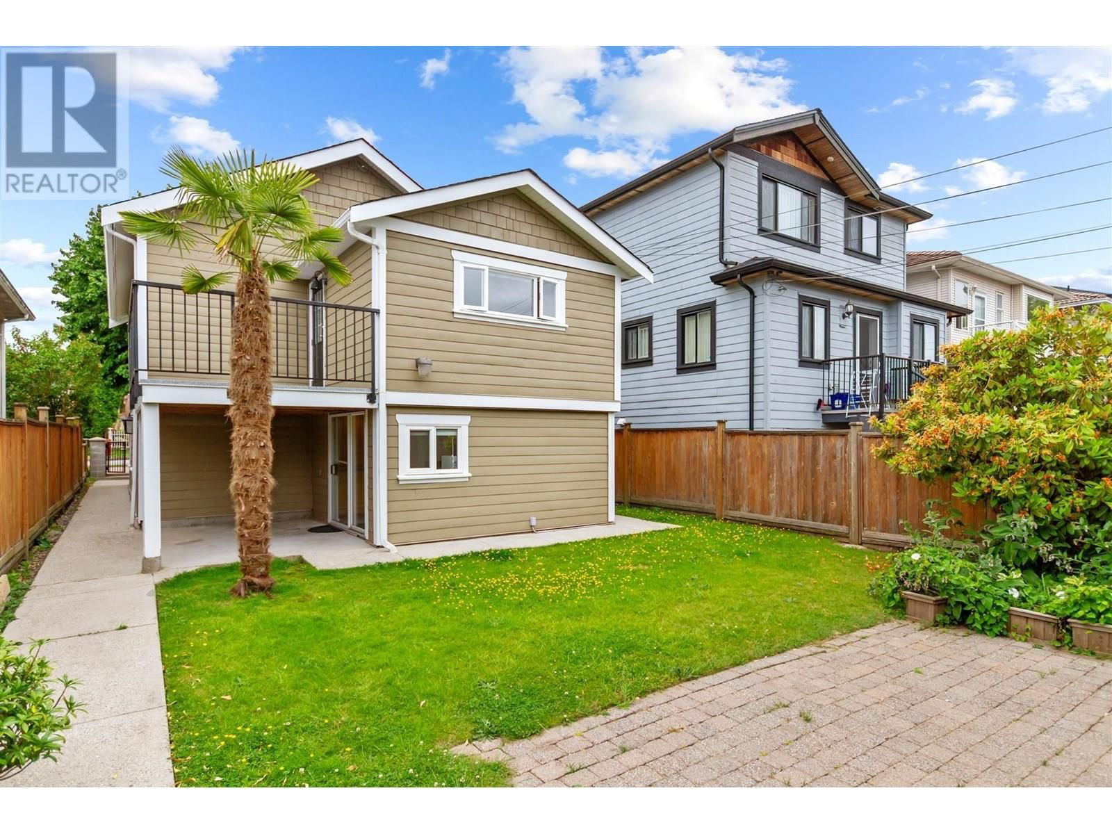 3423 27TH AVENUE Image 23