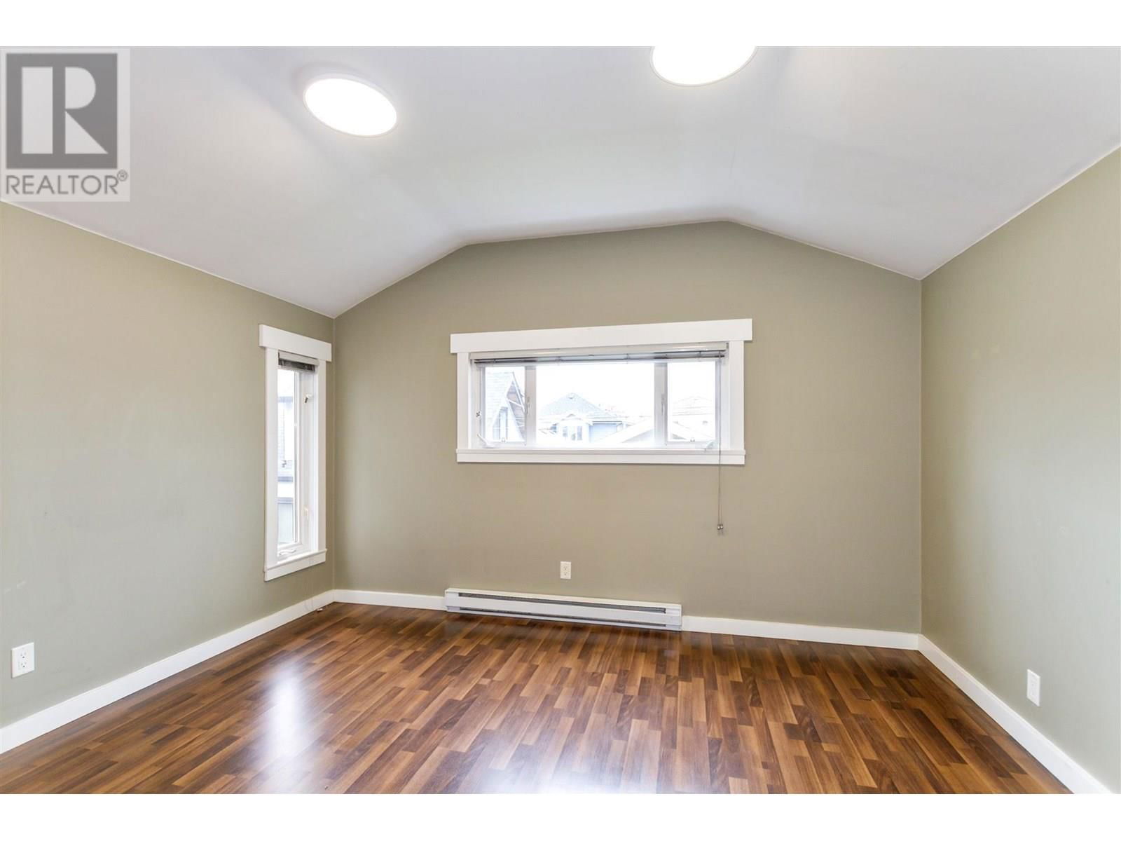 3423 27TH AVENUE Image 9