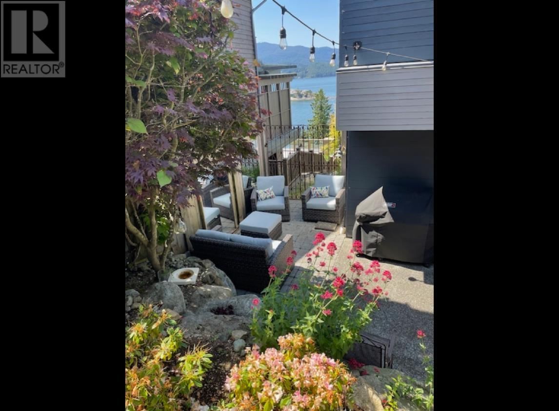 6236 WELLINGTON AVENUE Image 30