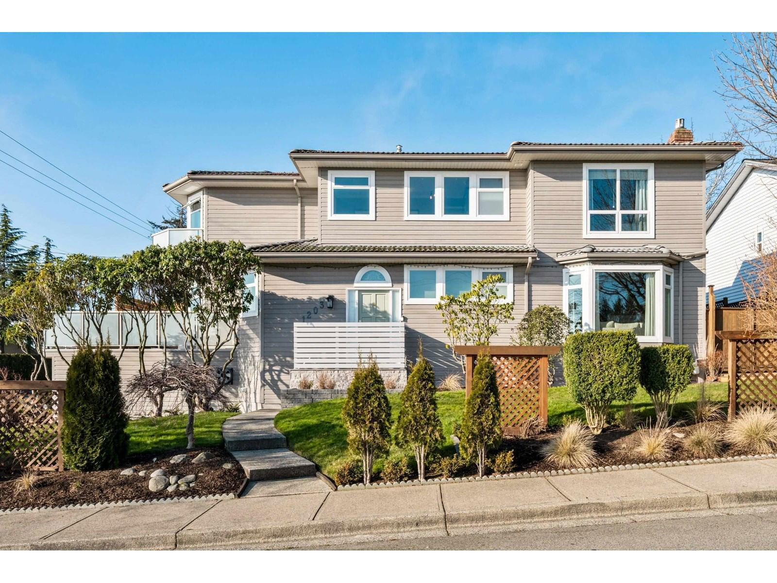 1203 FINLAY Image 1