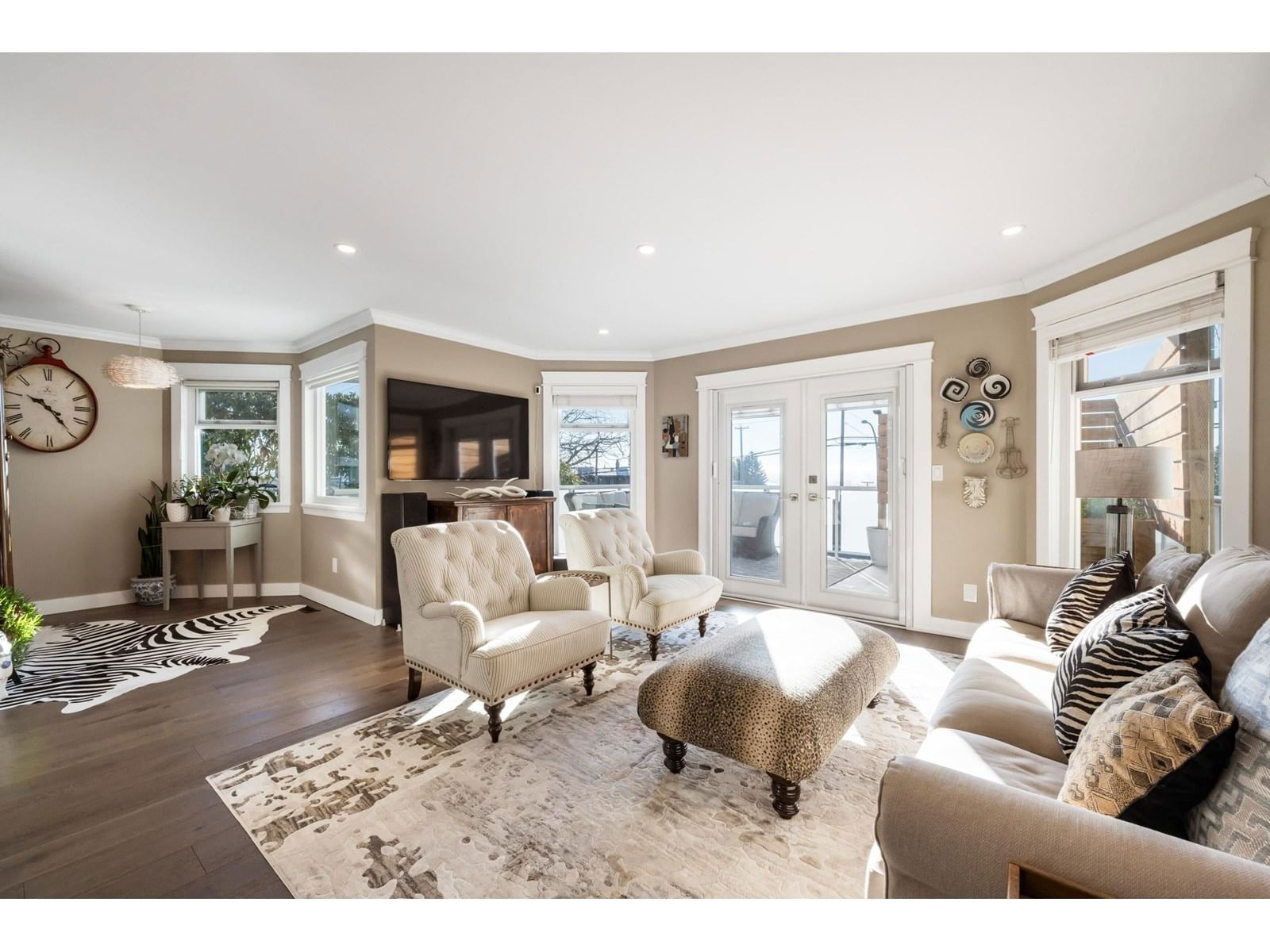 1203 FINLAY Image 3