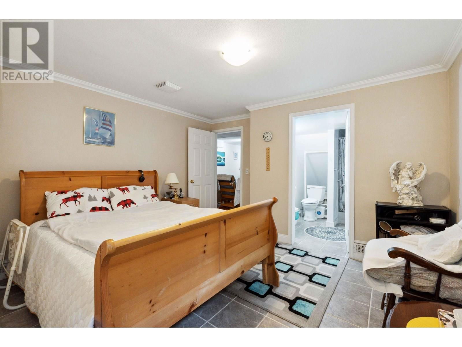 22537 BRICKWOOD CLOSE Image 17
