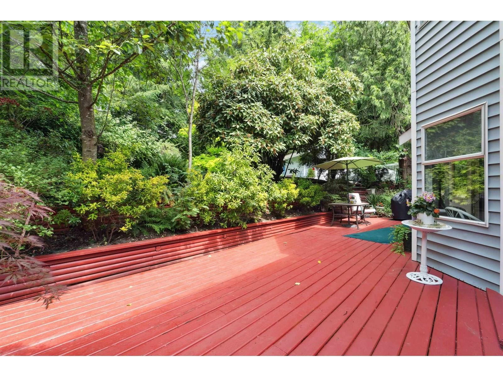 22537 BRICKWOOD CLOSE Image 18