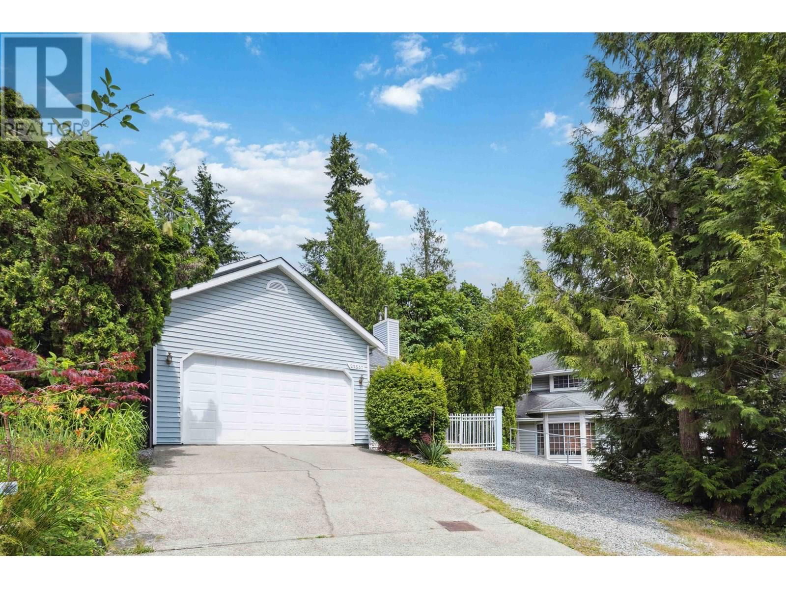 22537 BRICKWOOD CLOSE Image 2