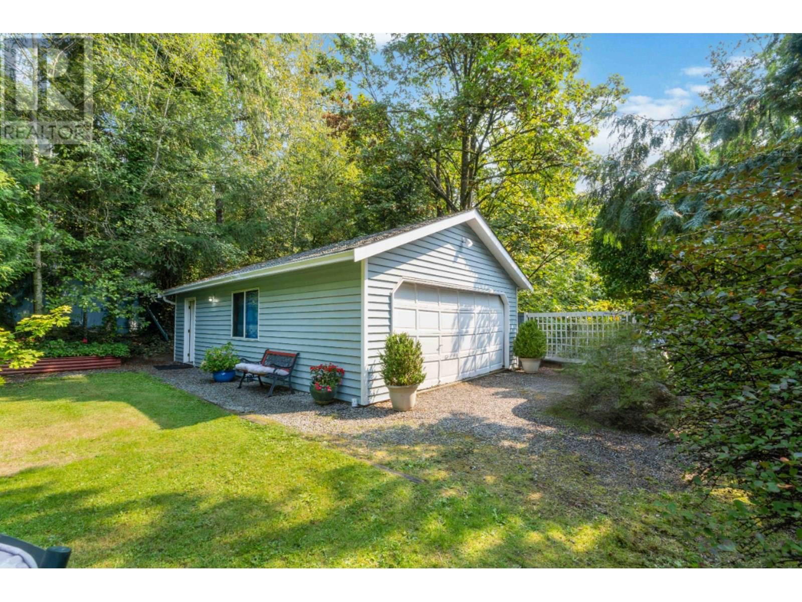 22537 BRICKWOOD CLOSE Image 25