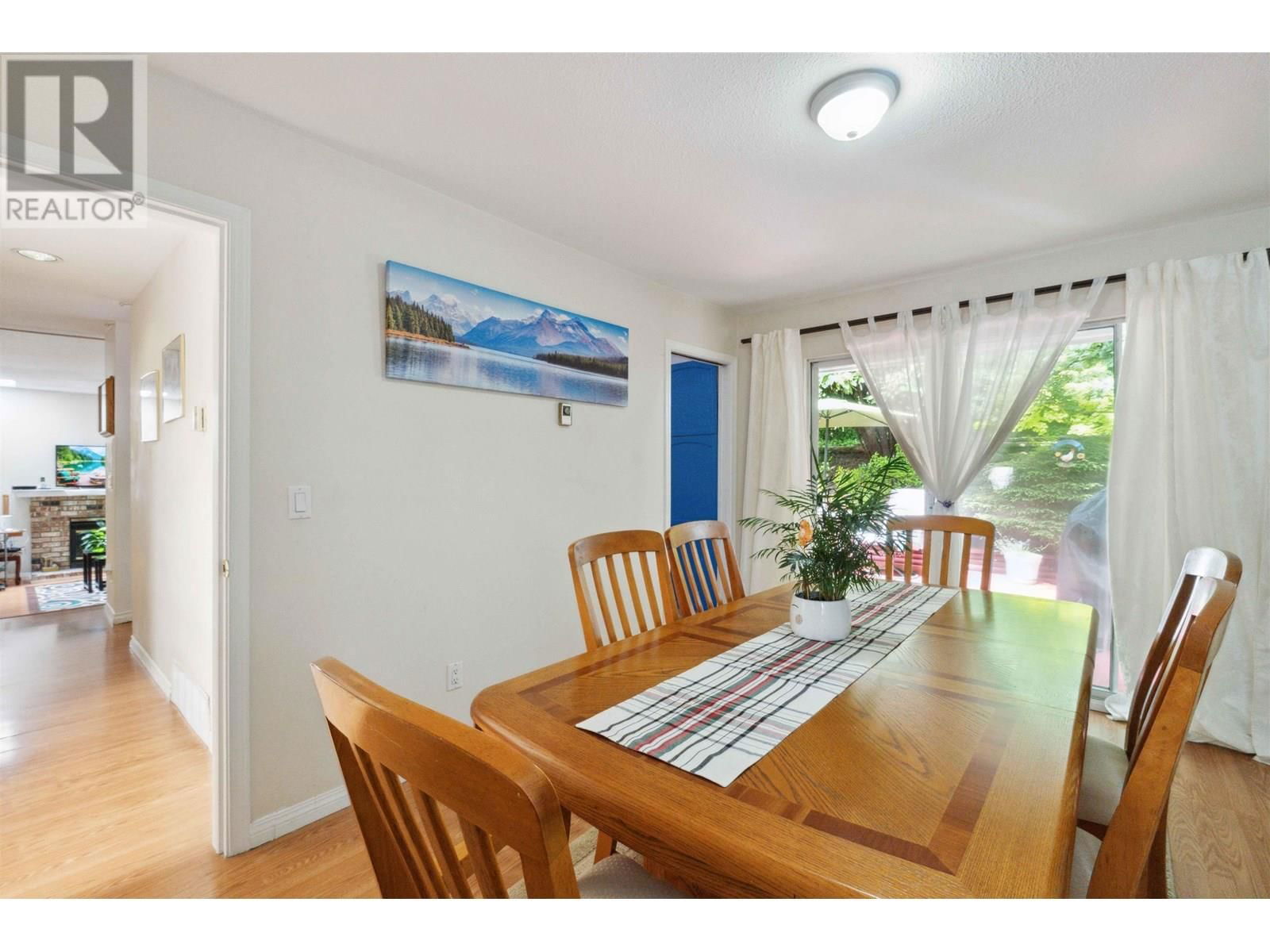 22537 BRICKWOOD CLOSE Image 8
