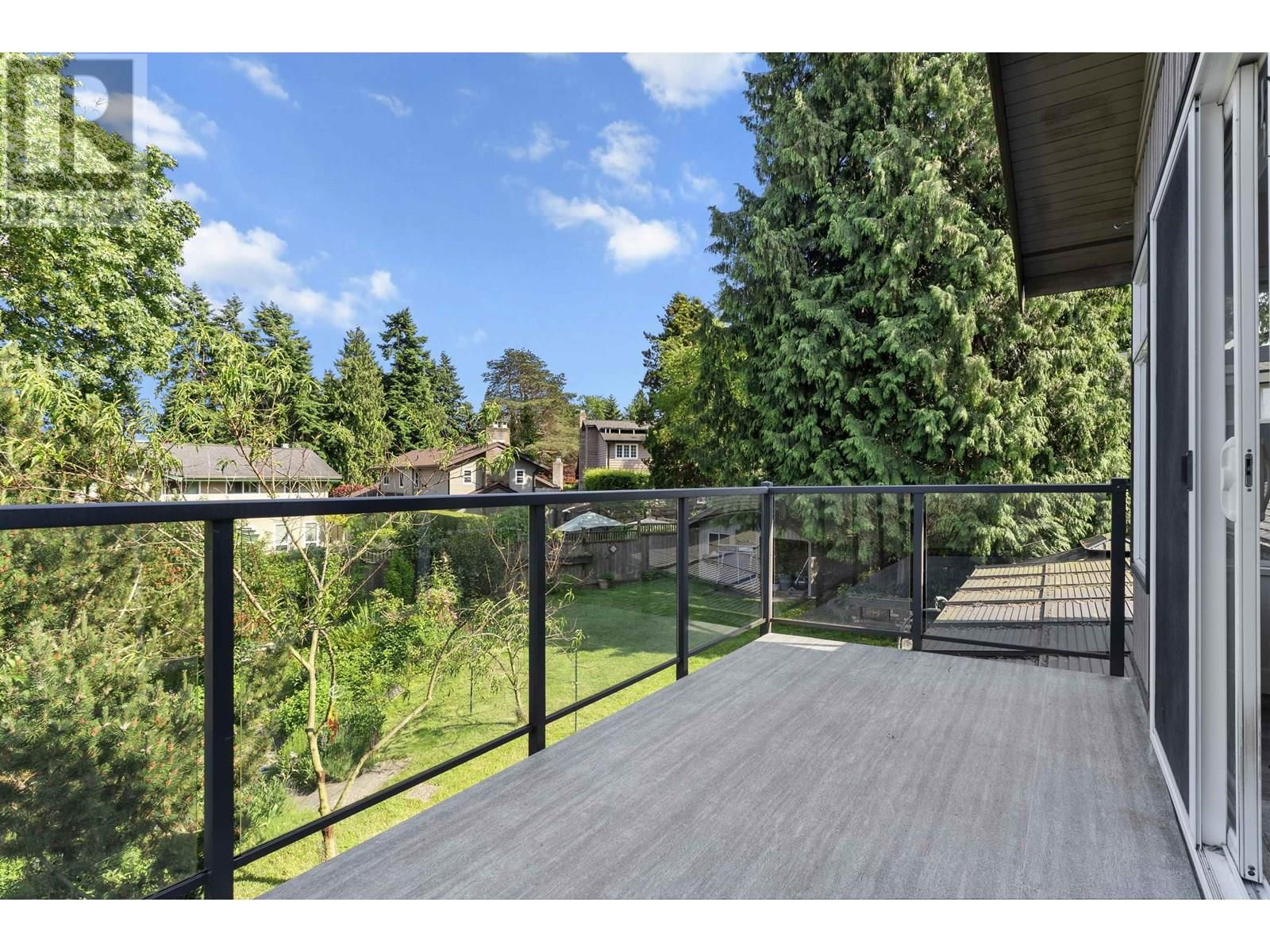 556 TRALEE PLACE Image 31