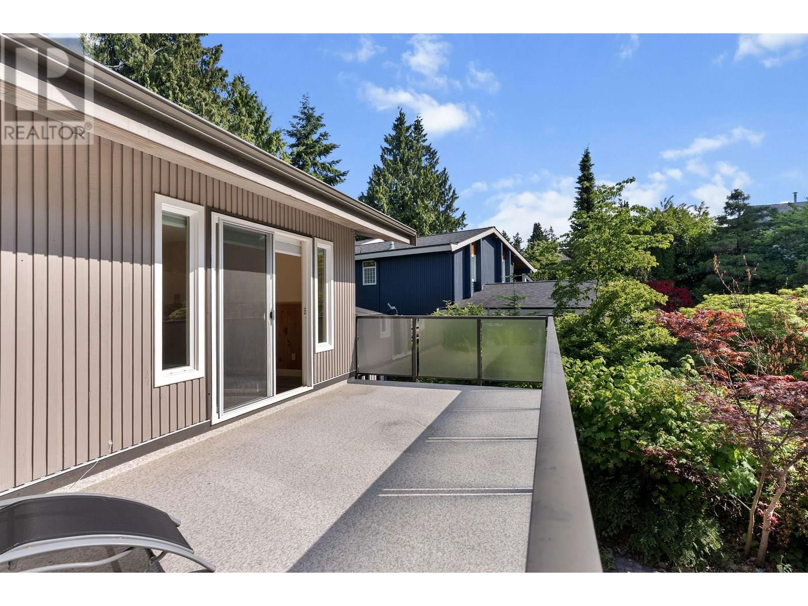 556 TRALEE PLACE Image 34