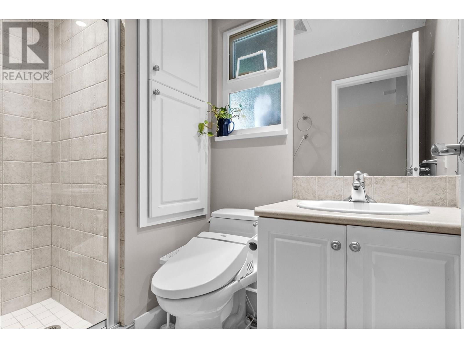 556 TRALEE PLACE Image 39