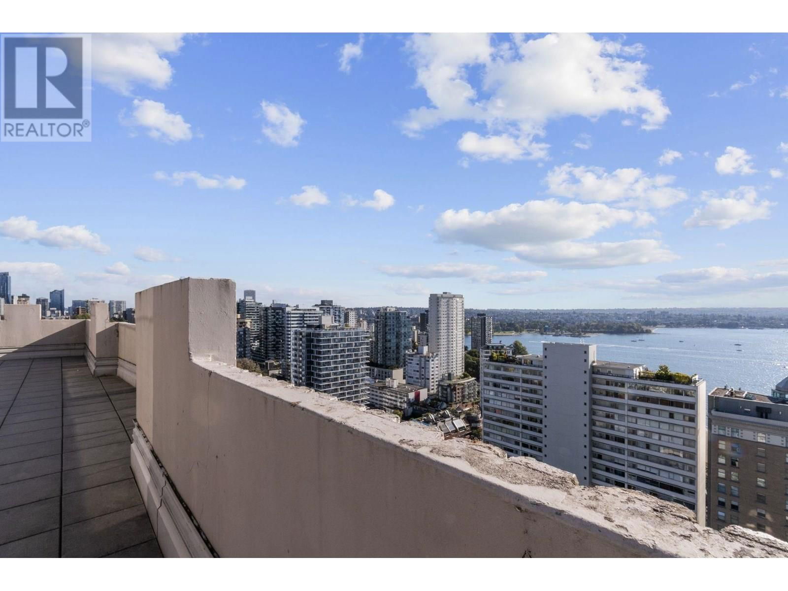 1850 COMOX STREET Image 21