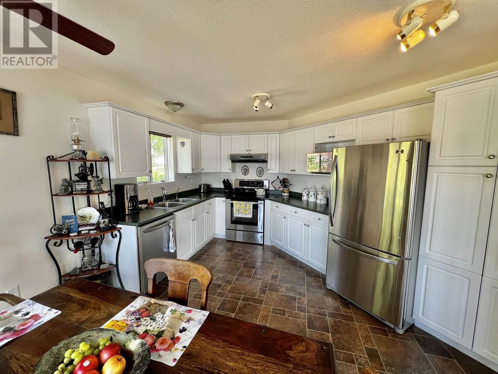 102 BILLER ROAD Image 21