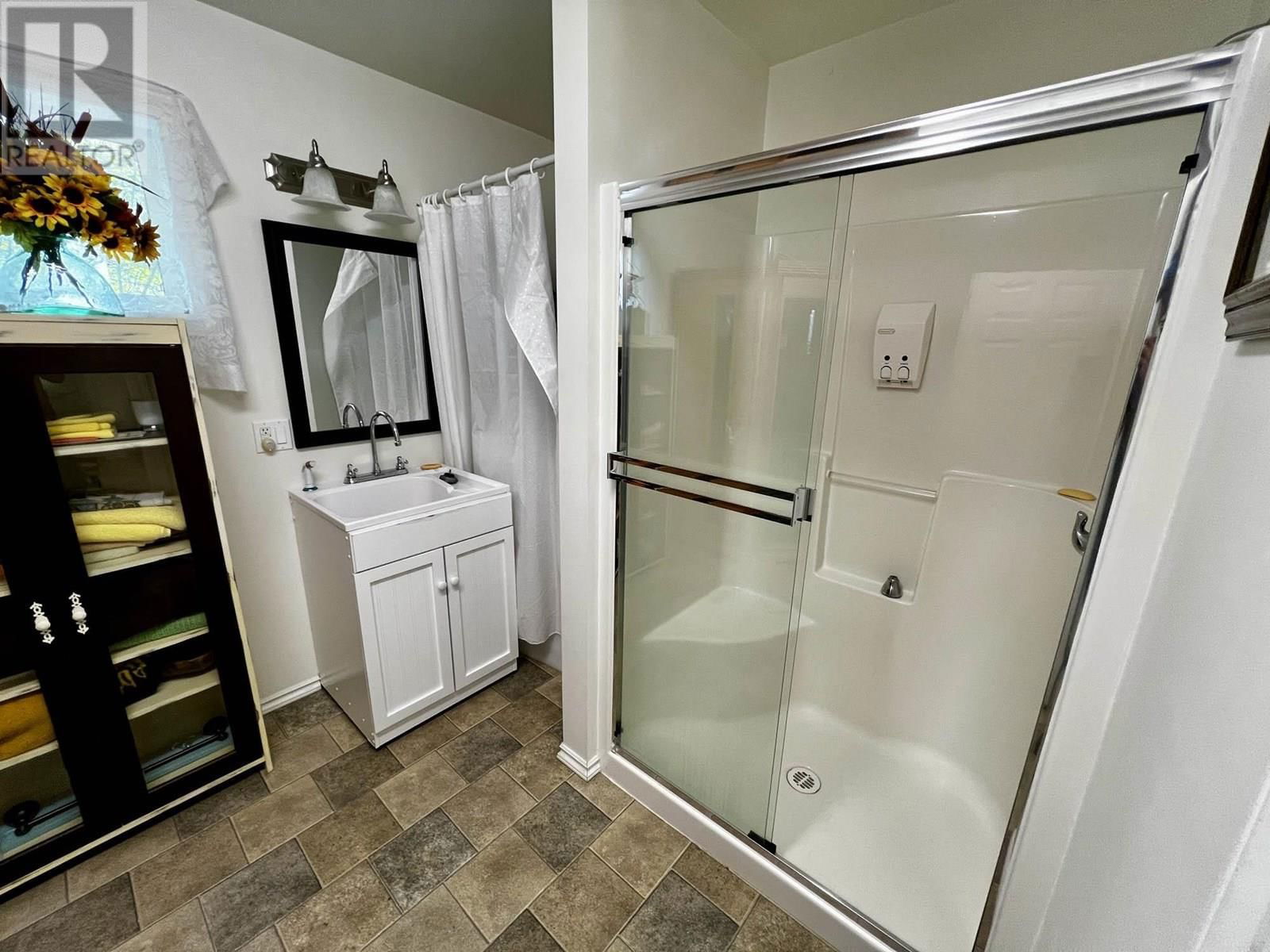 102 BILLER ROAD Image 34