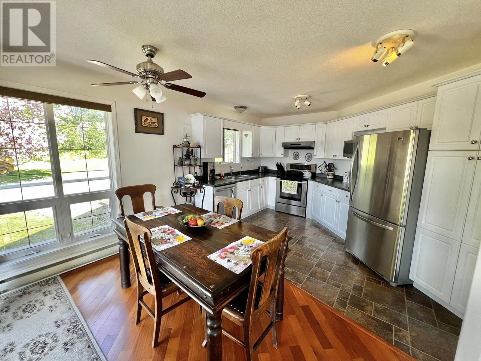 102 BILLER ROAD Image 35