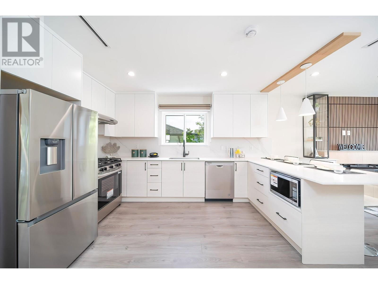 7620 GILLEY AVENUE Image 10