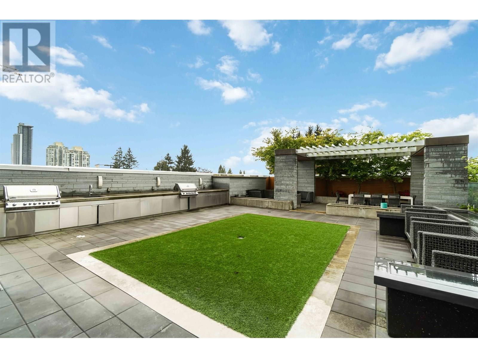 708 - 652 WHITING WAY Image 19