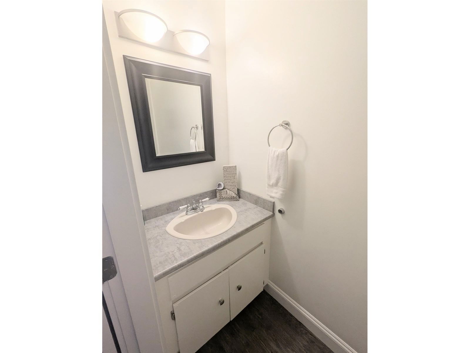31 - 20155 50 Image 13