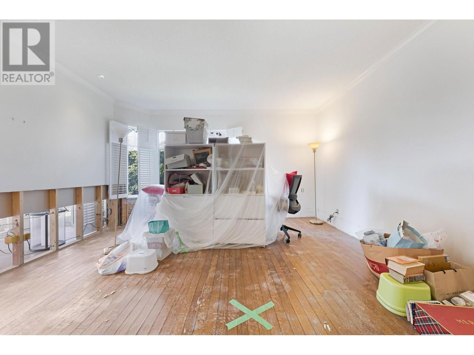 72 - 5531 CORNWALL DRIVE Image 13