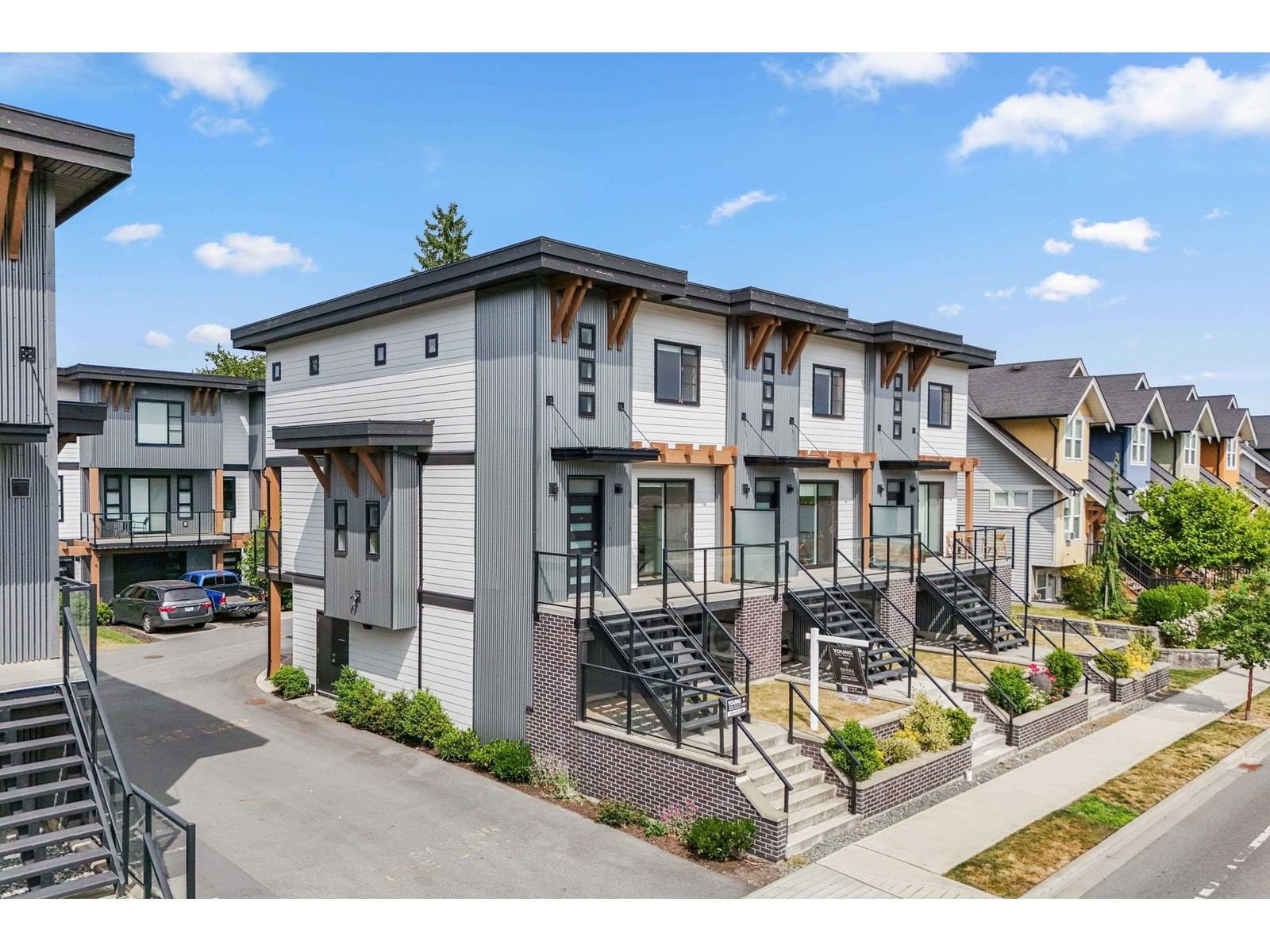 4 - 45437 SPADINA AVENUE Image 30