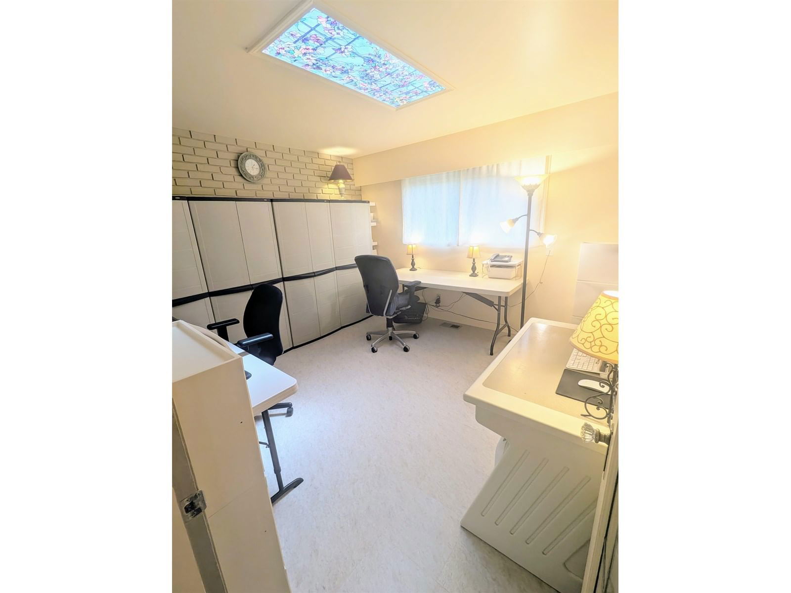 4621 UPLANDS Image 10