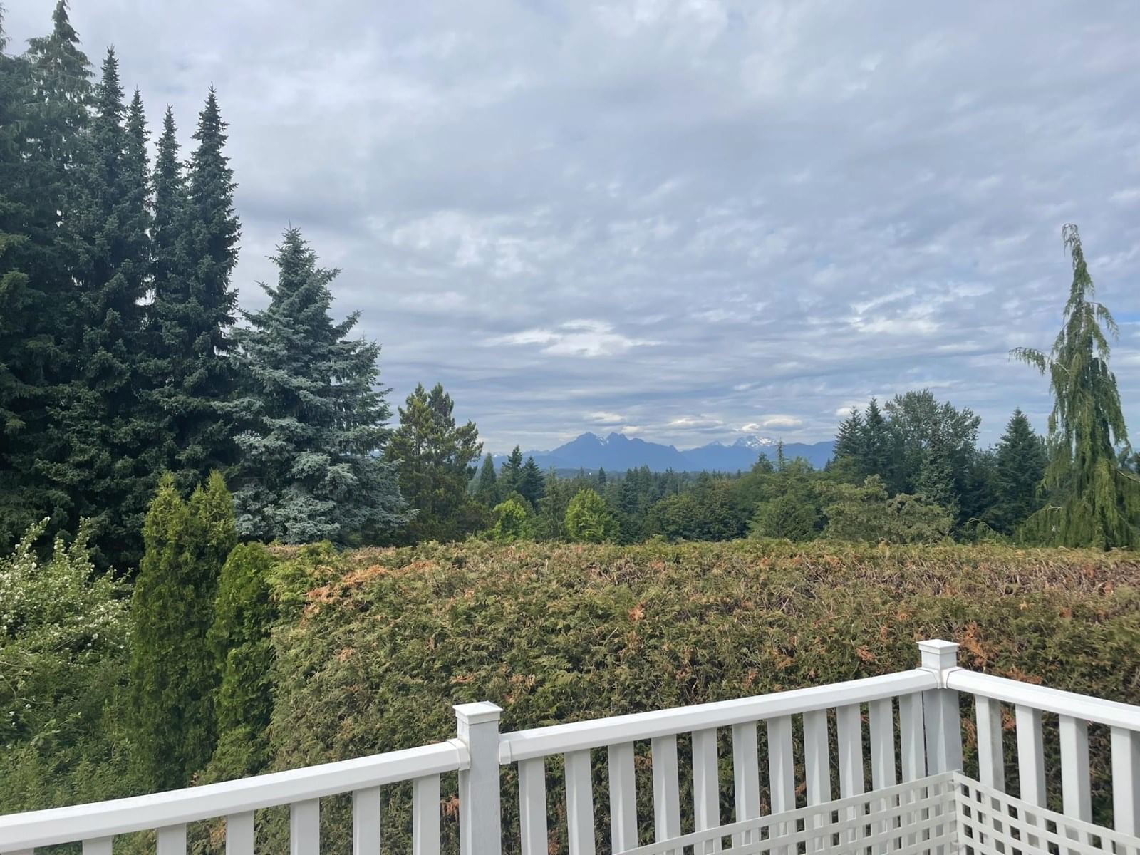4621 UPLANDS Image 19